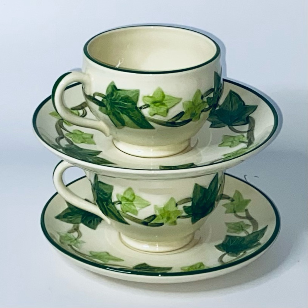 Green Ivy Teacup and Saucer Set